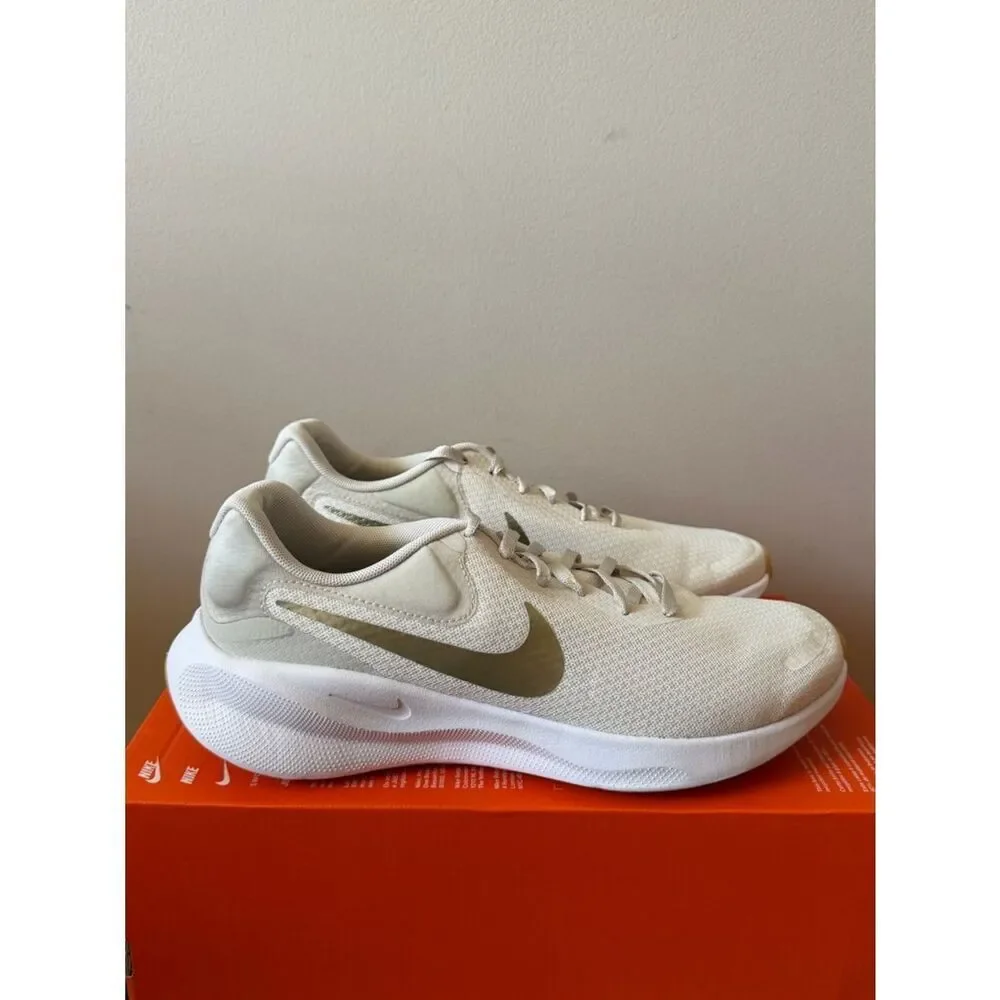 Nike Revolution 7 Neutral White FB2208-010 Women’s Size 10